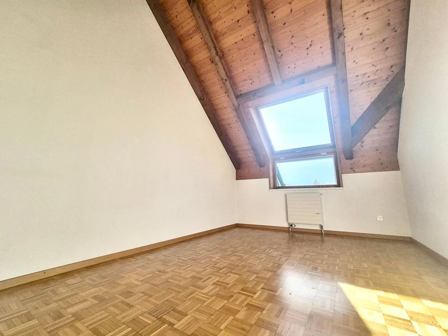 Appartement en duplex avec 5,5 pièces et balcon - Photo 9 sur 13