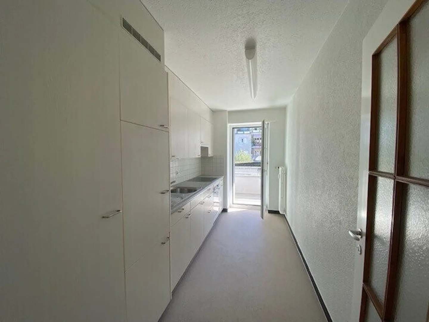 Your new home - Photo 4 of 9