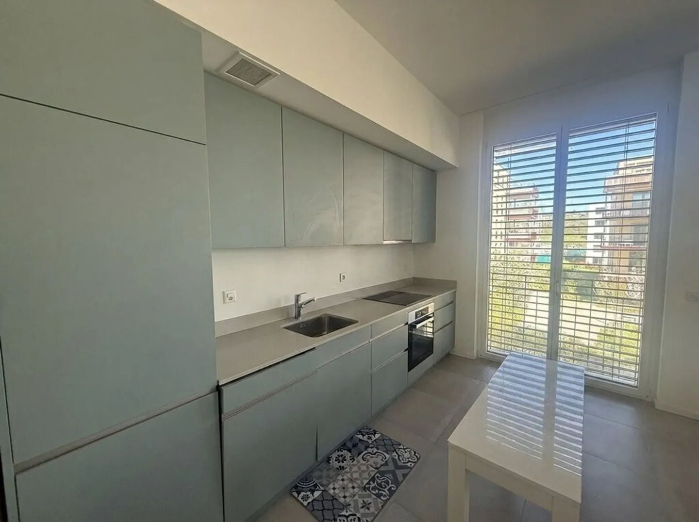 Charmante 3.5 Zimmer Wohnung - Foto 2 von 5