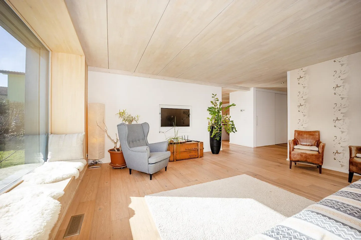 Exklusives Holzhaus in Kirchleerau - Foto 8 von 16
