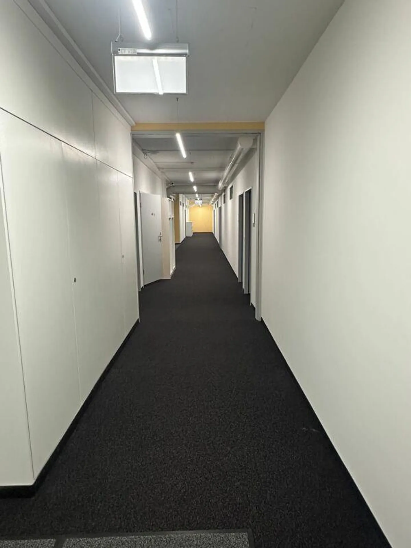 Gewerberäume in Altstetten - Foto 11 von 15