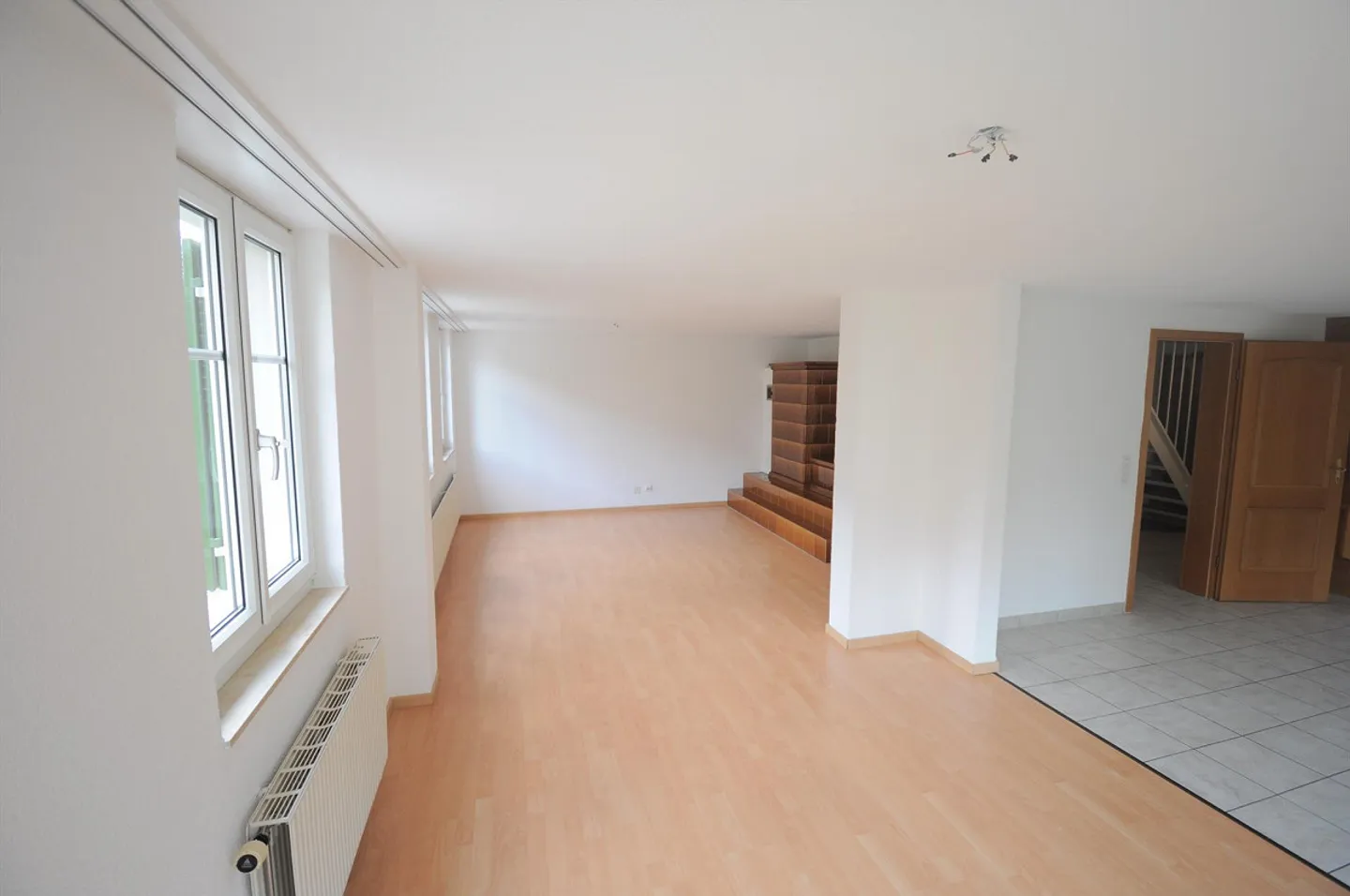 7 1/2-Room End Row House for Sale - Photo 5 of 18