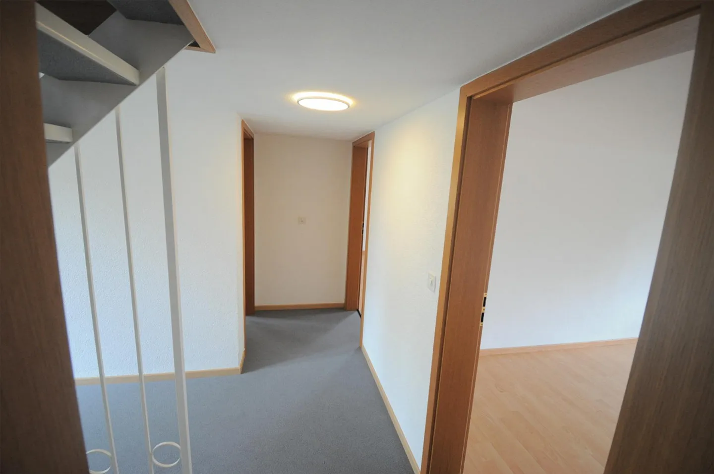7 1/2-Room End Row House for Sale - Photo 9 of 18