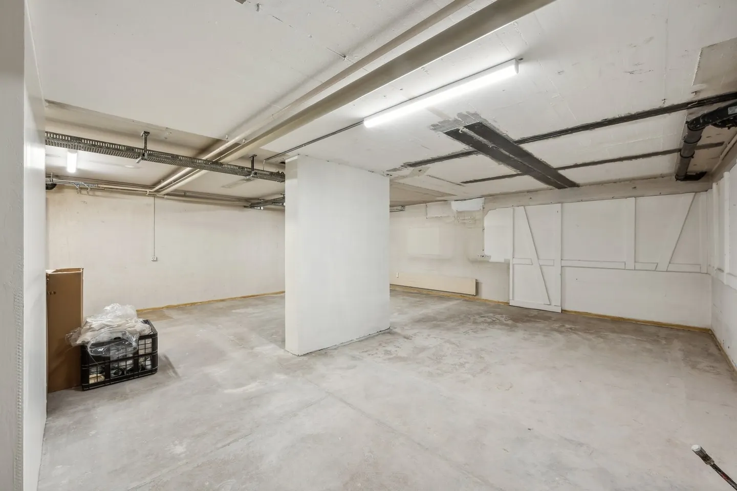 Cellar/Storage Room for Rent - Photo 3 of 6