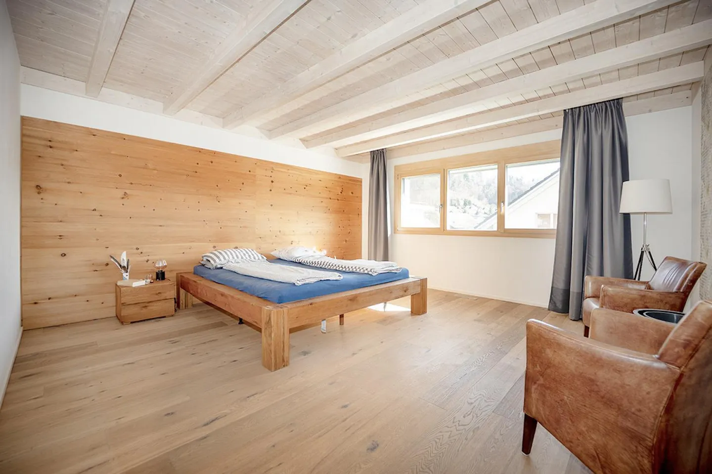 Exklusives Holzhaus in Kirchleerau - Foto 12 von 16