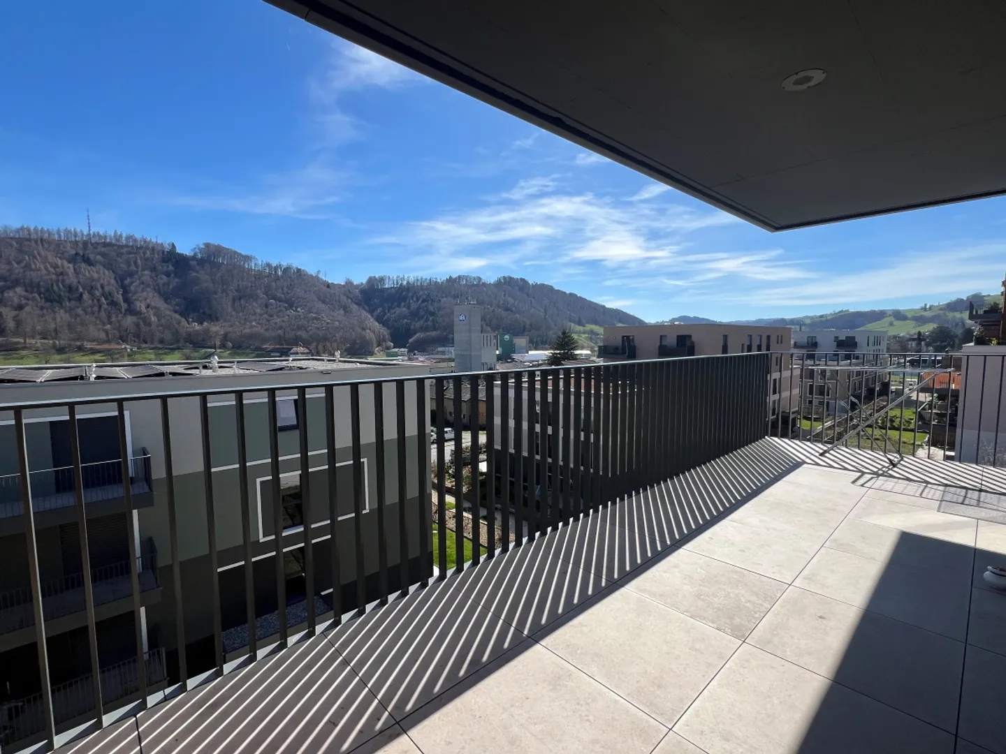 Appartement moderne 4,5 pièces - Photo 10 sur 10