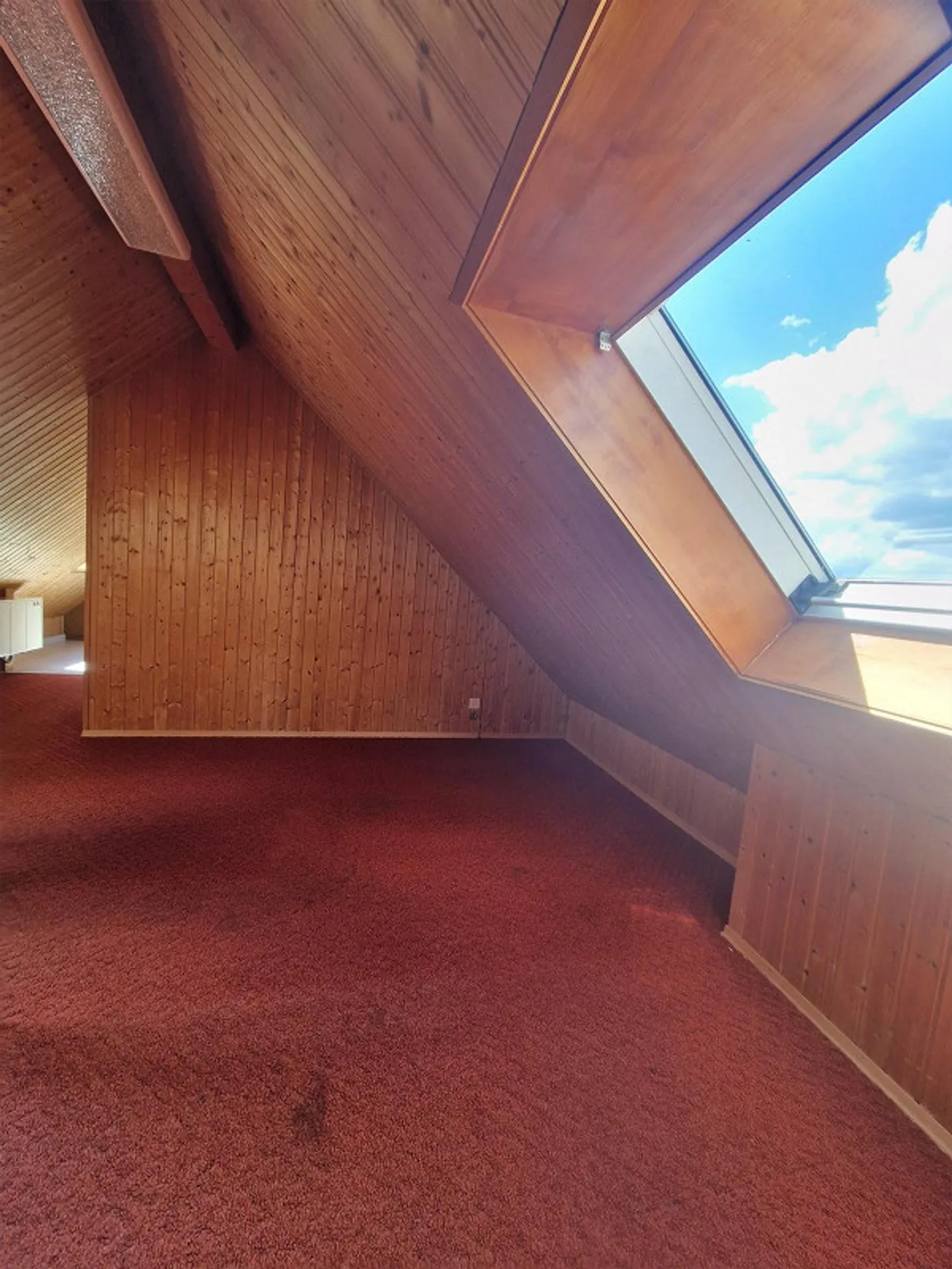 Cozy 2-Room Attic Apartment - Photo 10 of 10