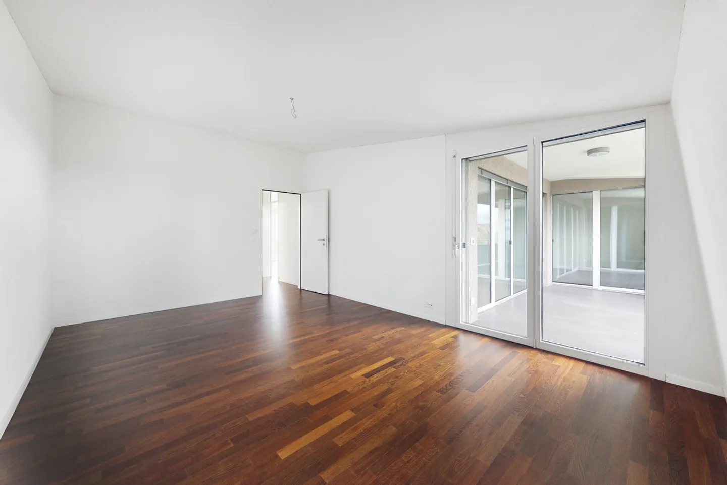 4.5 Room Apartment - Photo 6 of 7