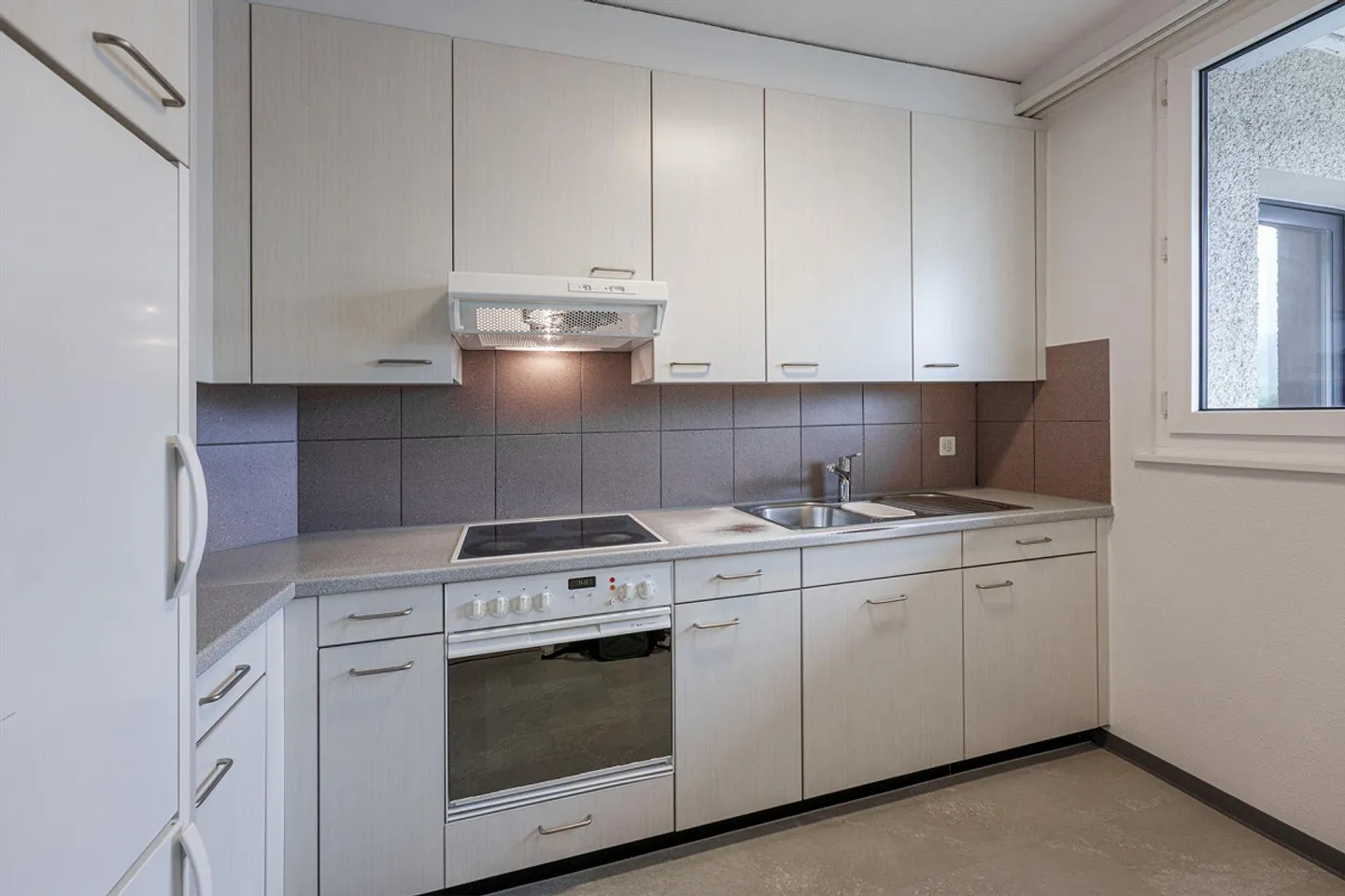 Appartamento nel cuore di Embrach (Temporaneo) - Foto 3 di 7