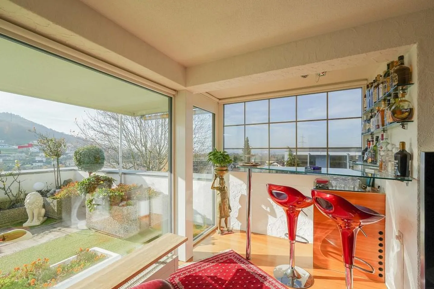 Living like in a single-family home: Spacious 5.5 room penthouse apartment... - Photo 4 of 13