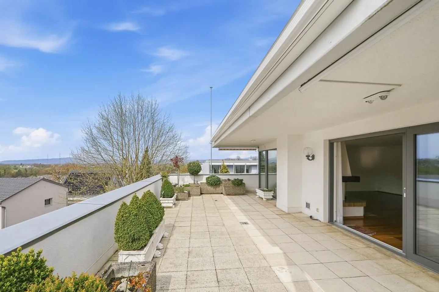 Living like in a single-family home: Spacious 5.5 room penthouse apartment... - Photo 12 of 13