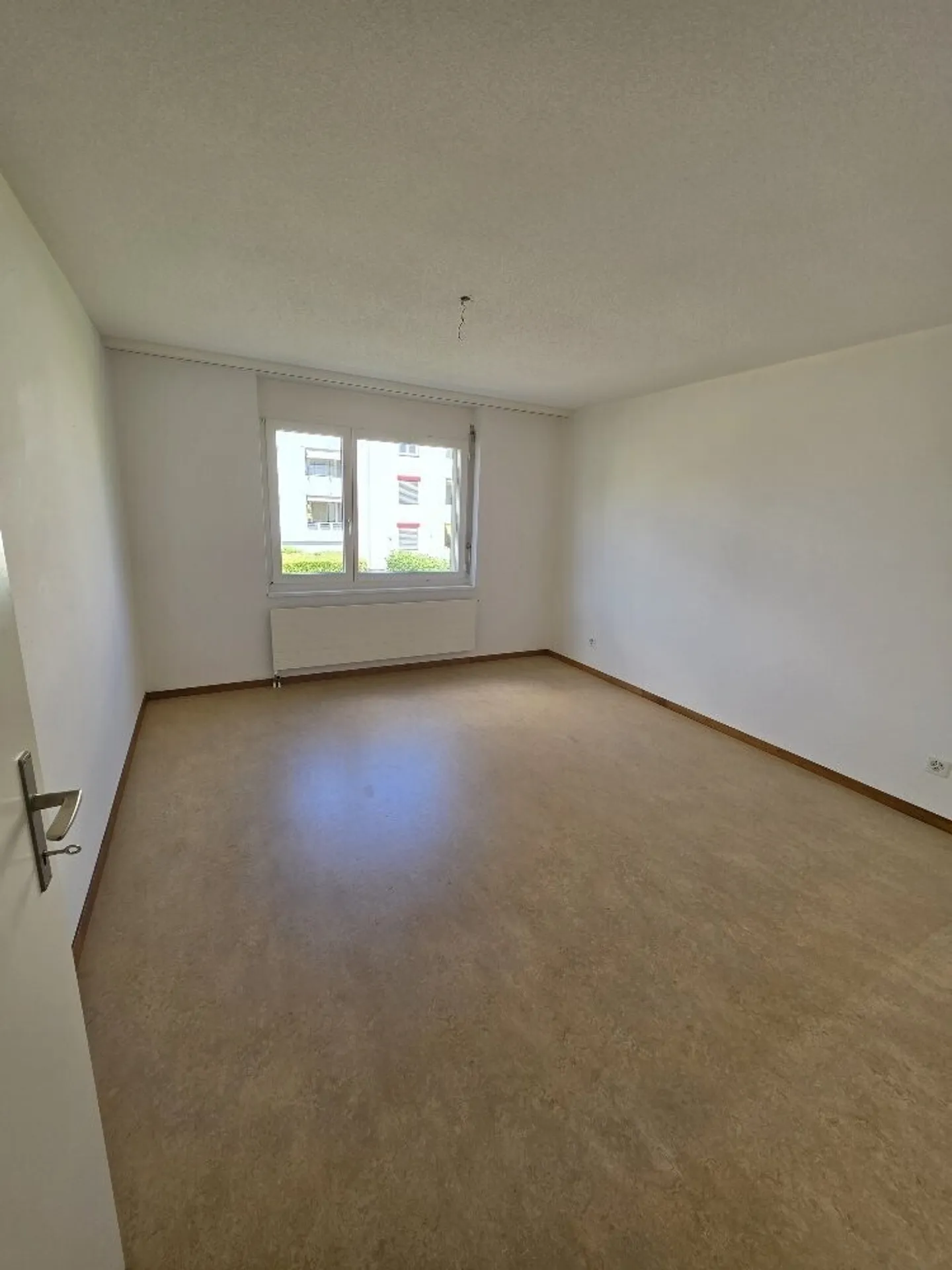 Helle 3.5-Zimmerwohnung zu vermieten - Foto 5 von 10