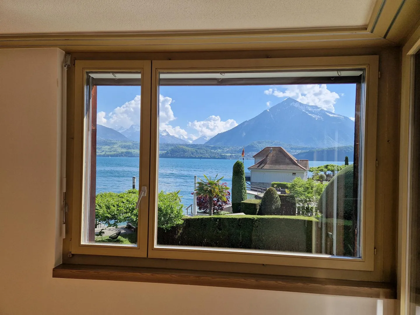Vivere direttamente sul lago di Thun - Foto 6 di 12