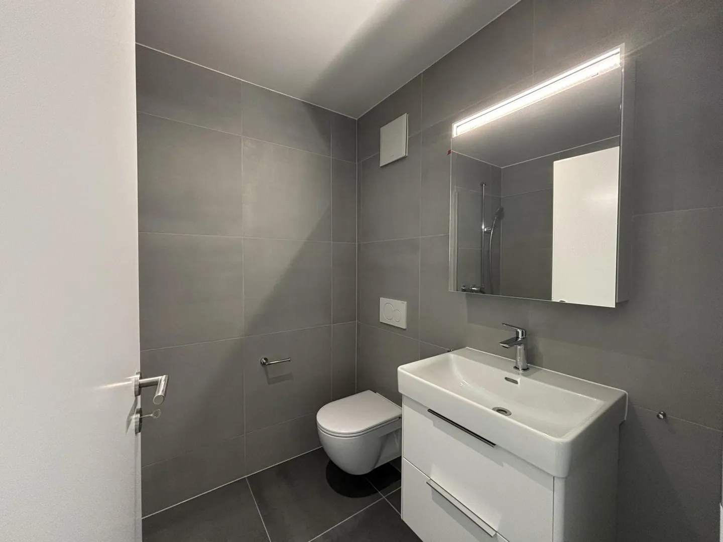 Modernes 3.5-Zimmer-Penthouse - Foto 5 von 6