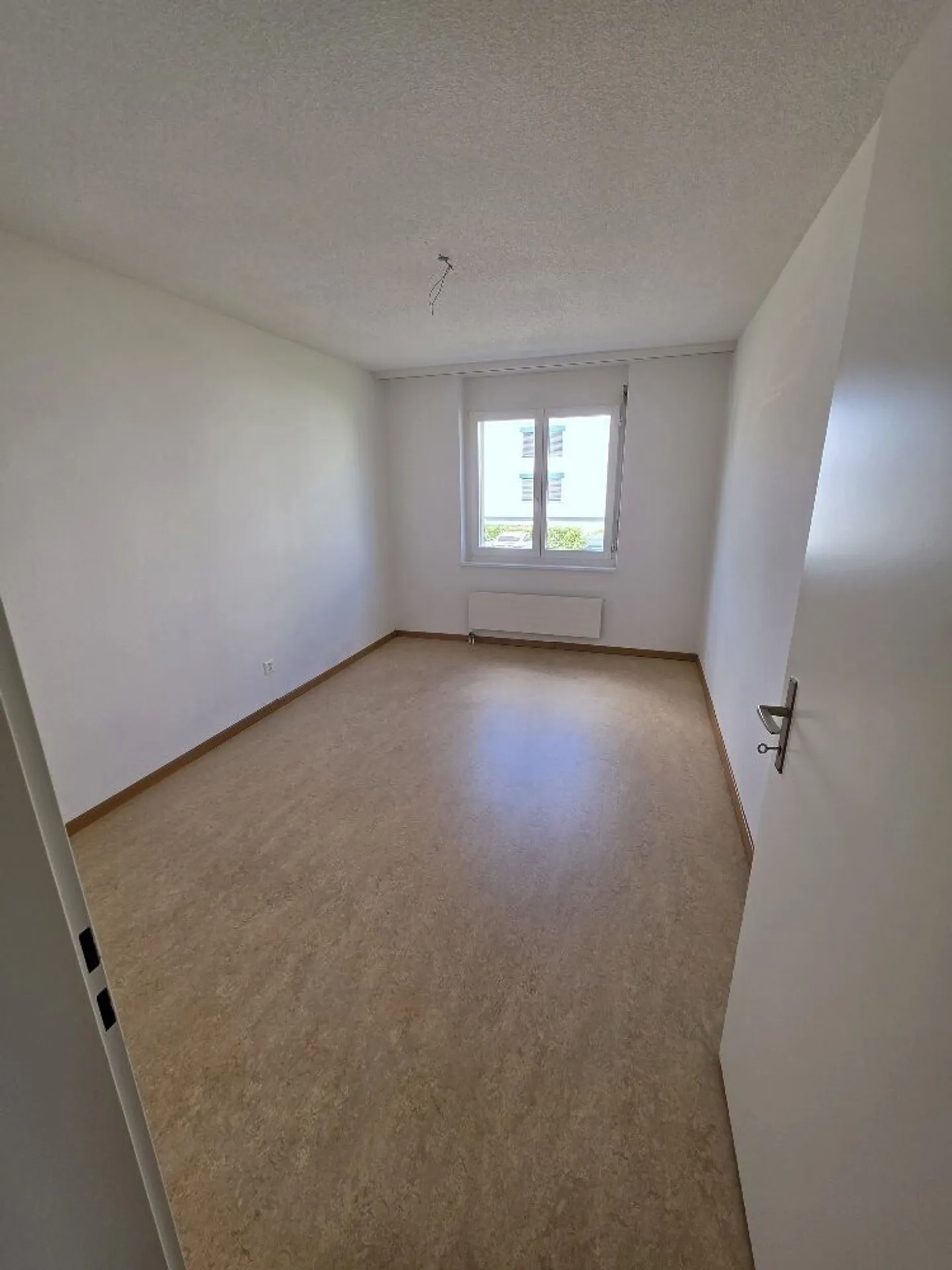 Helle 3.5-Zimmerwohnung zu vermieten - Foto 4 von 10