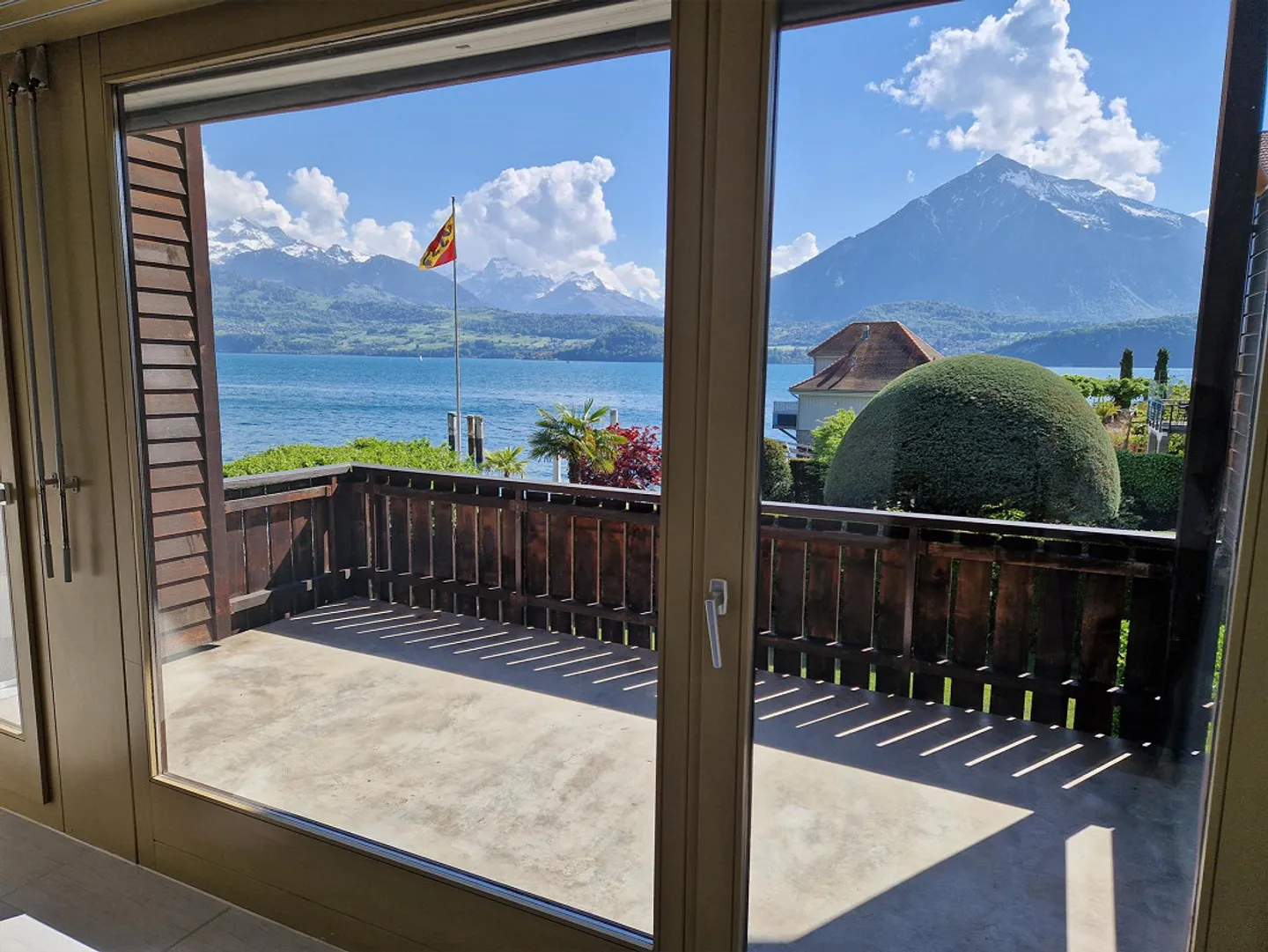 Vivere direttamente sul lago di Thun - Foto 9 di 12