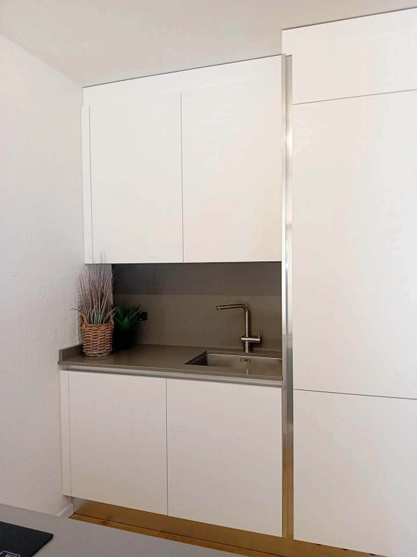 Ascona - Elegantes Studio-Apartment in Wohngegend - Foto 3 von 15