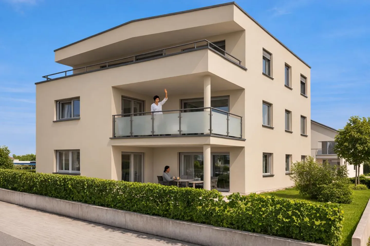 Appartamento di 4,5 stanze con giardino soleggiato e carport - Foto 3 di 9