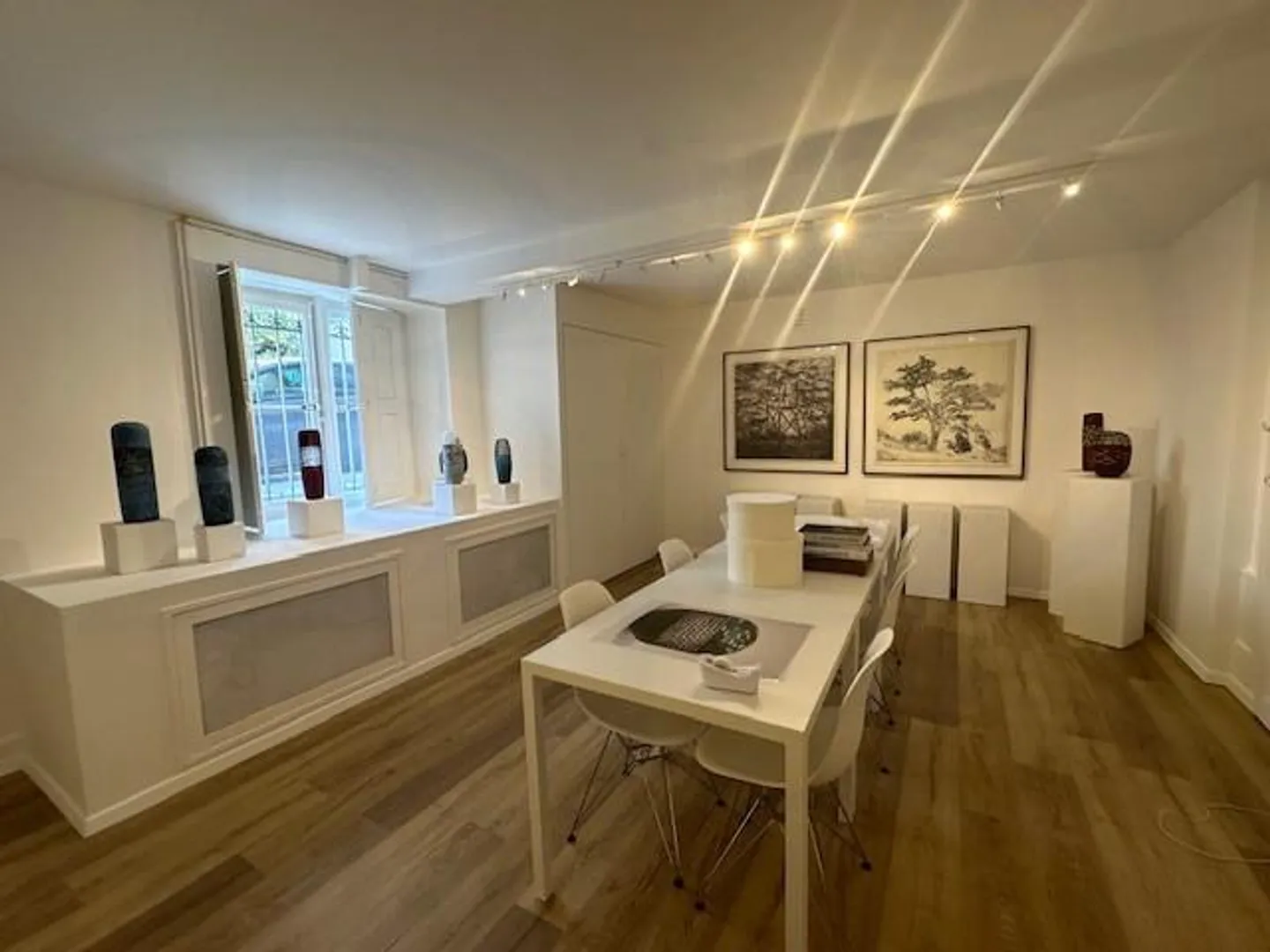 SELTEN - GEWERBERAUM ZWEI SCHRITE VOM SQUARE LE-FORT - Foto 3 von 3