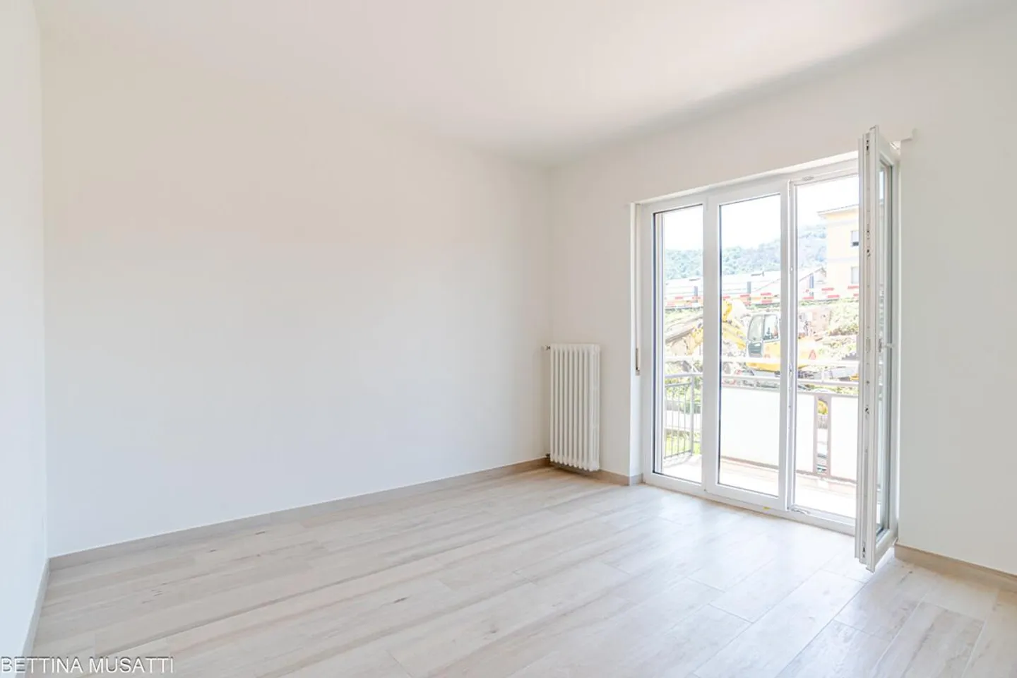 BALERNA – CHARMEUX 2.5 PIÈCES RÉNOVÉ - Photo 5 sur 12