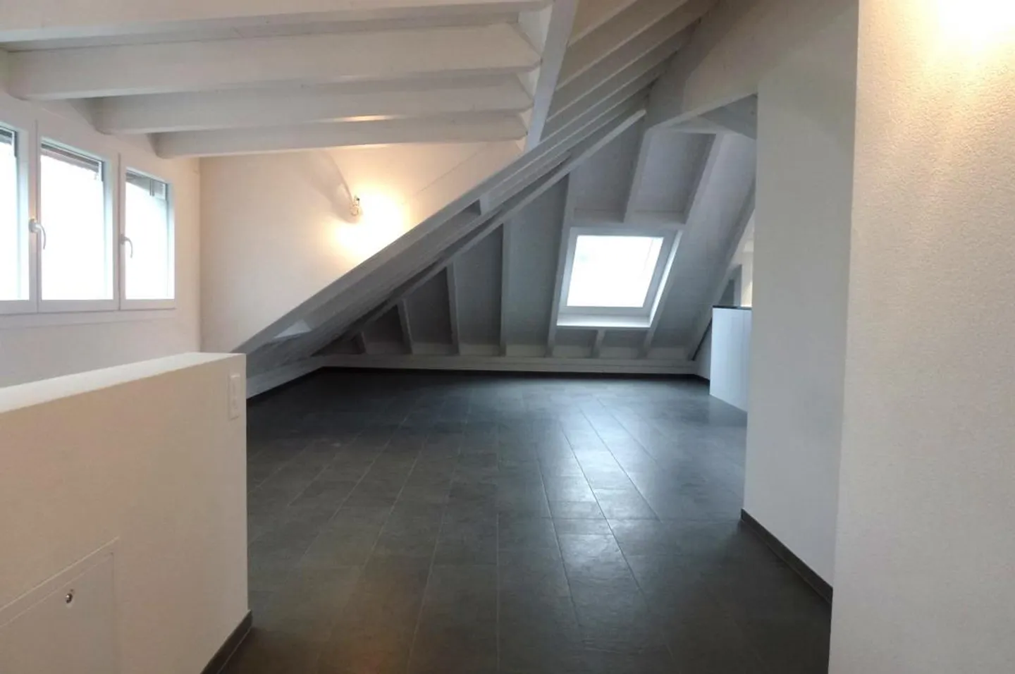 Appartement moderne et lumineux de 3,5 pièces - Photo 4 sur 10