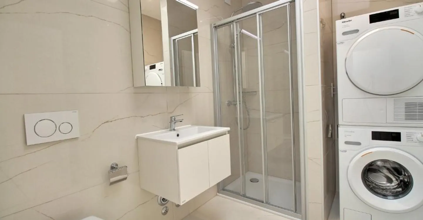 Appartement de Luxe avec Vue - Photo 4 sur 10