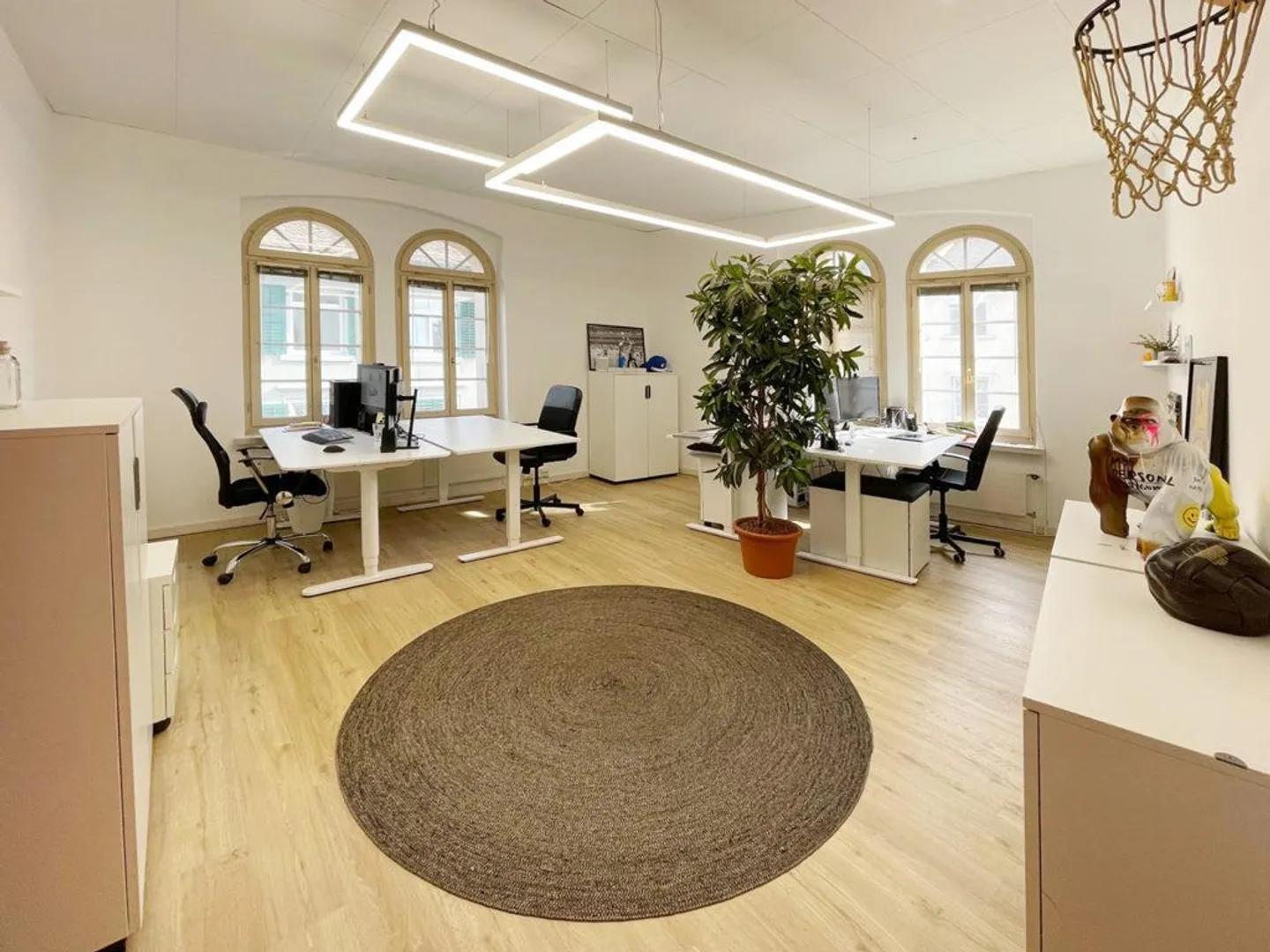 ATTRAKTIVE Büroräumlichkeiten im Zentrum von Winterthur! - Foto 2 von 10