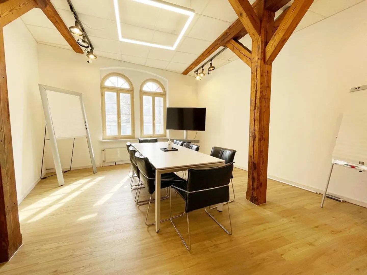 ATTRAKTIVE Büroräumlichkeiten im Zentrum von Winterthur! - Foto 3 von 10