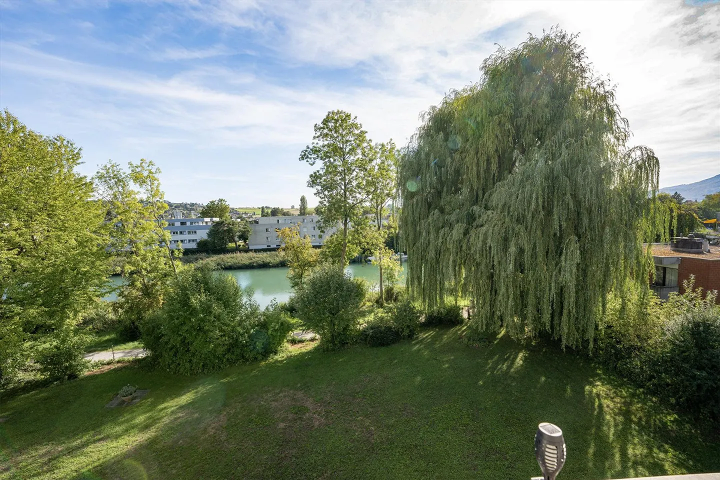 Attika mit Wintergarten und Zihl-Blick | Attique avec jardin d'hiver - Foto 2 von 26