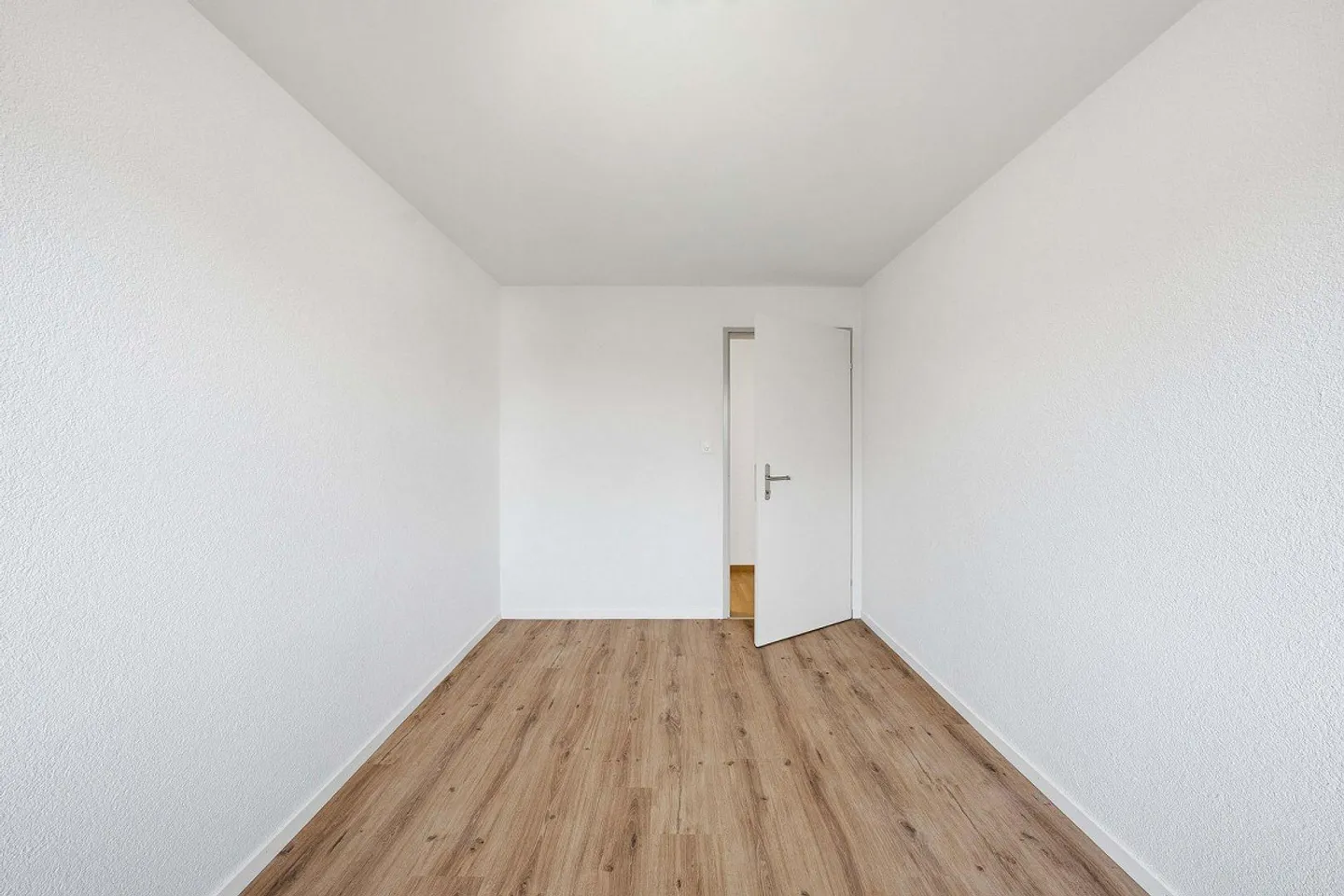 4.5-Room Apartment - Photo 9 of 13