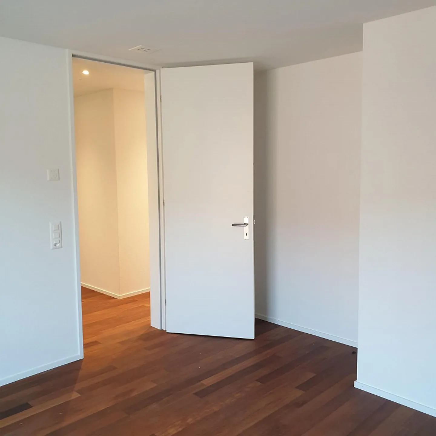 Moderne 2.5 Zimmer Wohnung - Foto 8 von 11