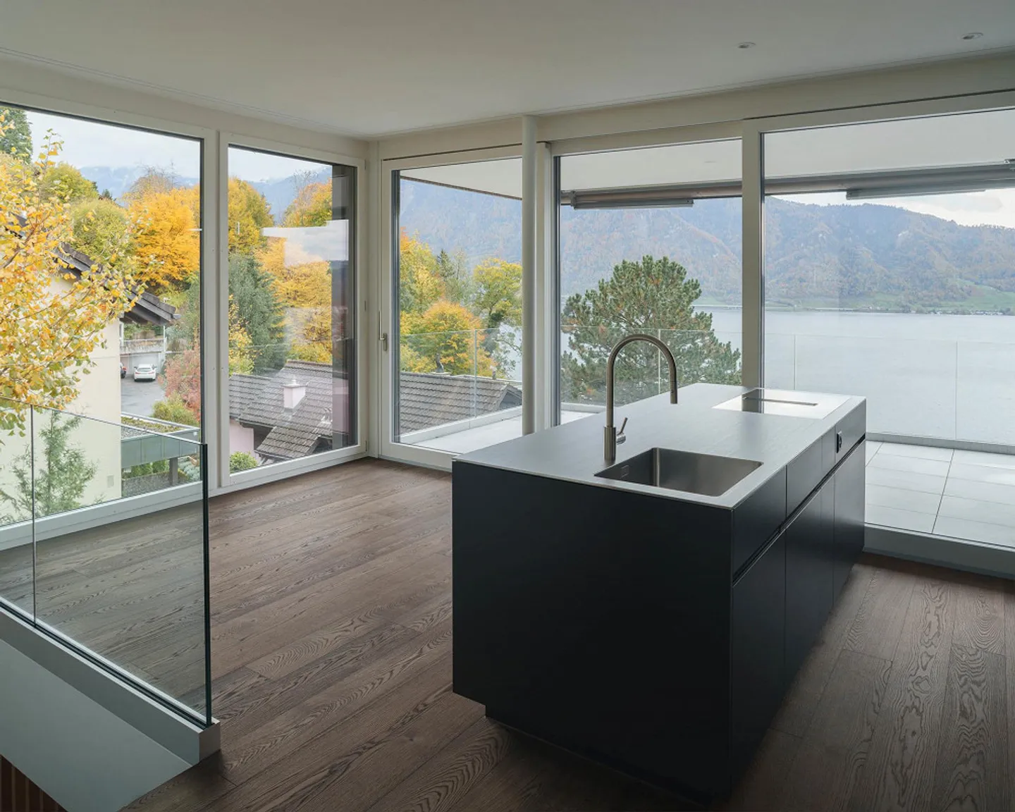 COPY - 4.5-Room Row House with Lake View - Photo 2 of 6