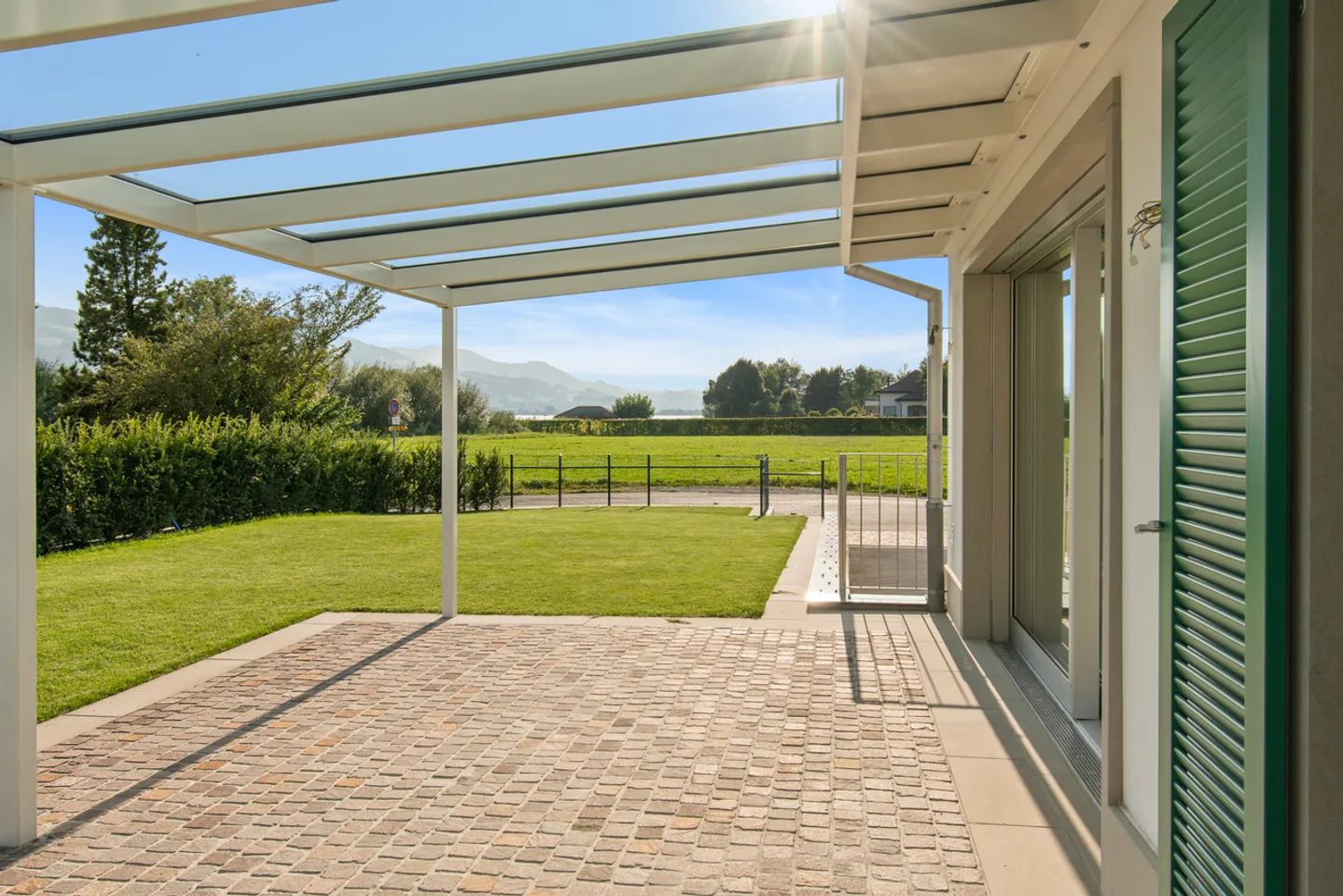 Villa di campagna esclusiva con accesso privato al lago a Busskirch - Foto 10 di 11