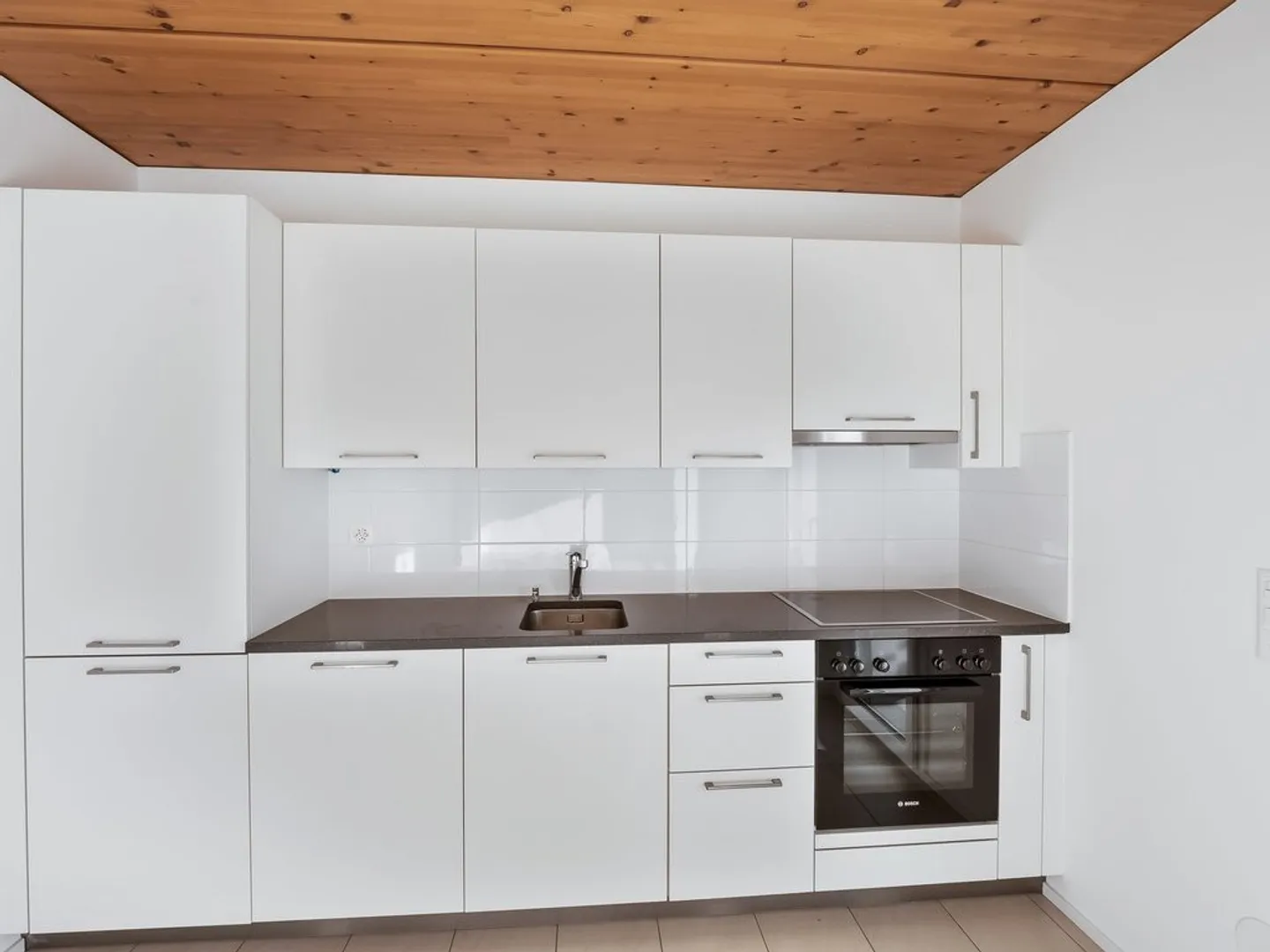 Fantastic 3.5-room apartment near all services in Mendrisio - Photo 5 of 10