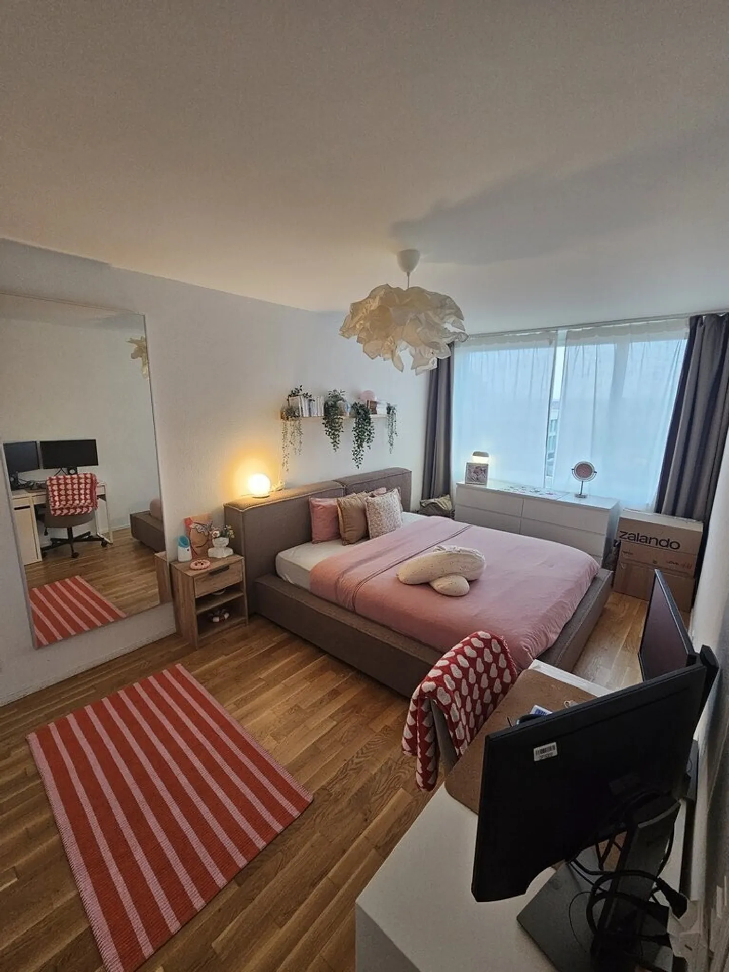 Helles 3.5-Zimmer-Apartment - Foto 1 von 4