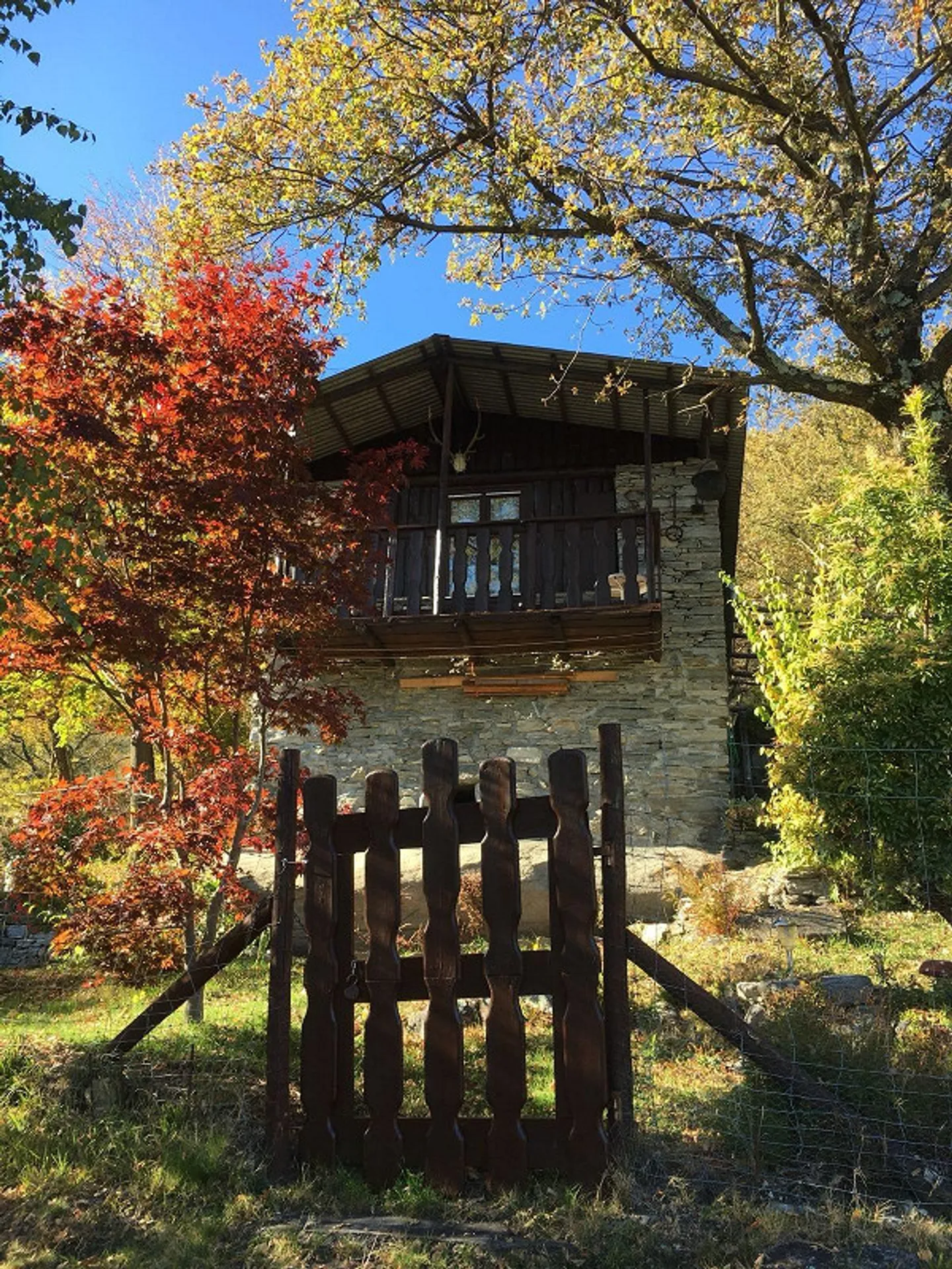 Ein Rückzugsort in den Tessiner Bergen – Rustico mit traumhafter Aussicht - Foto 3 von 19
