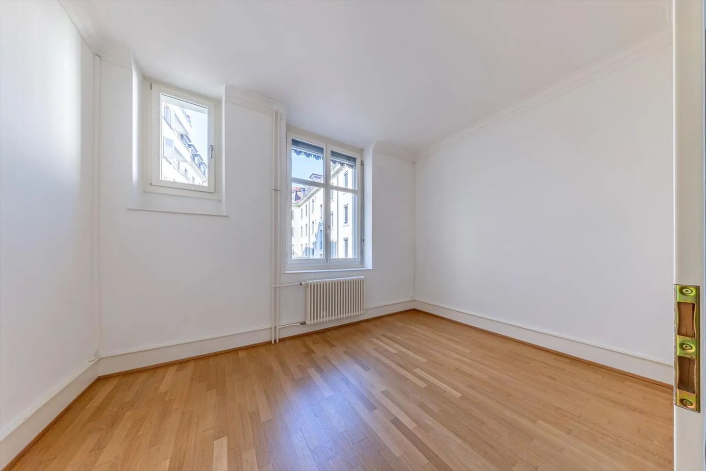 5-room apartment - Photo 8 of 9