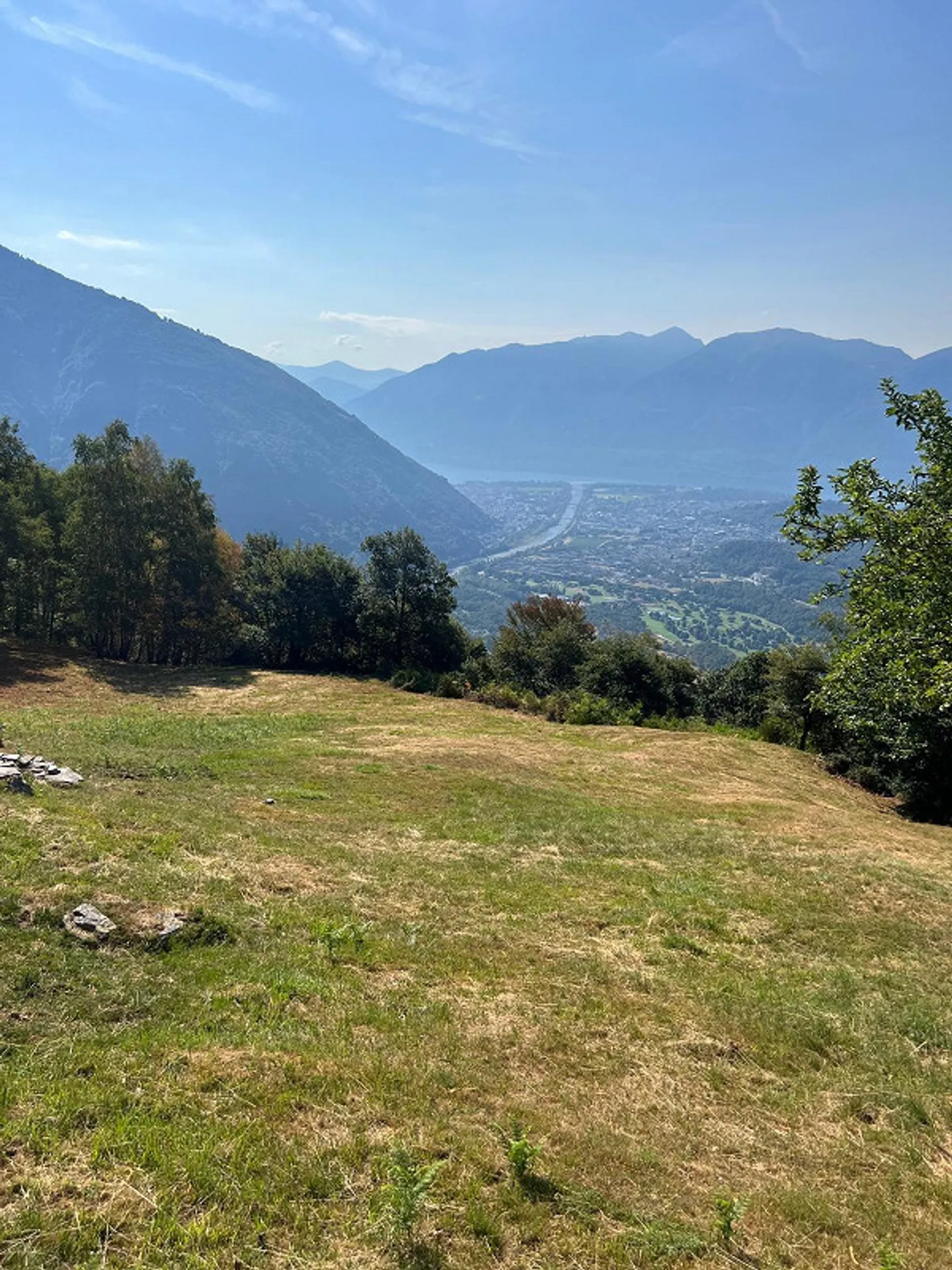 Ein Rückzugsort in den Tessiner Bergen – Rustico mit traumhafter Aussicht - Foto 6 von 19