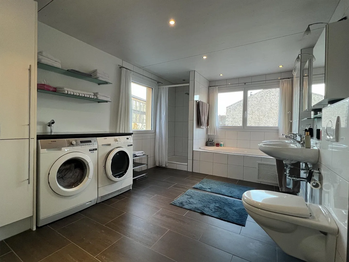 Maison individuelle de 6 pièces avec appartement de 2 pièces - Photo 7 sur 11