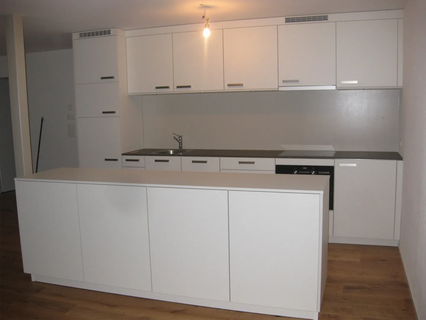 2-Room Apartment - Photo 5 of 8