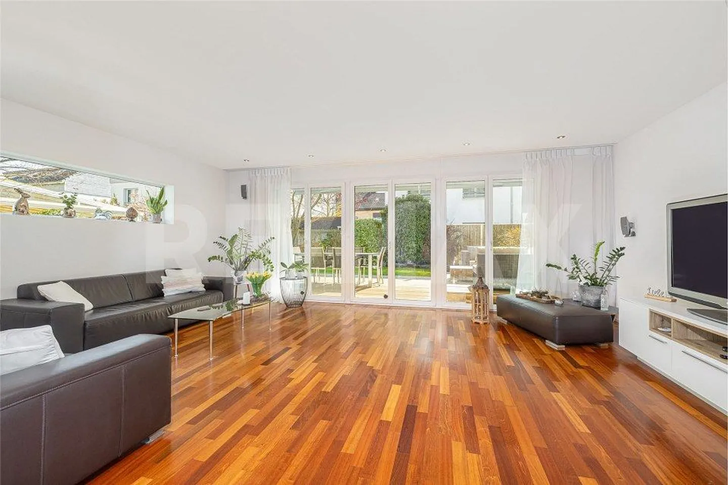 Elegante Casa Semi-Indipendente - Foto 3 di 13