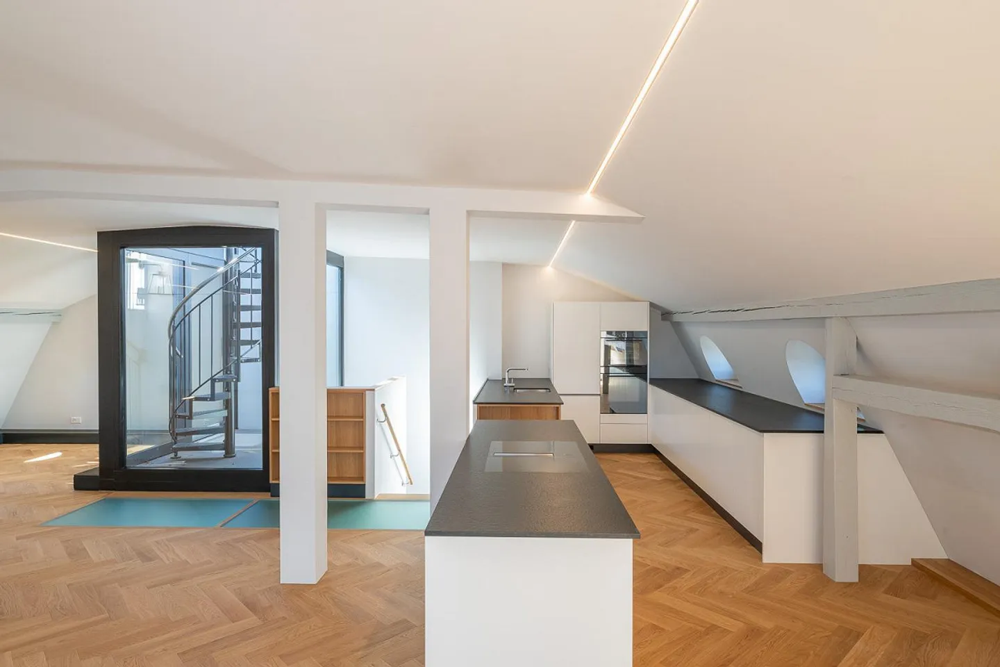 Luxuriöse Maisonette mit Stadtblick - Foto 10 von 14