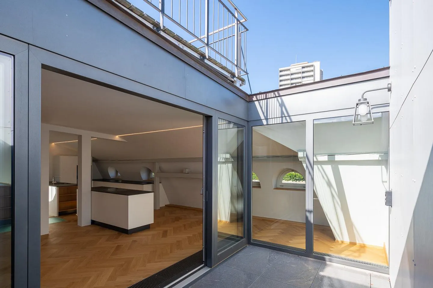 Luxuriöse Maisonette mit Stadtblick - Foto 13 von 14