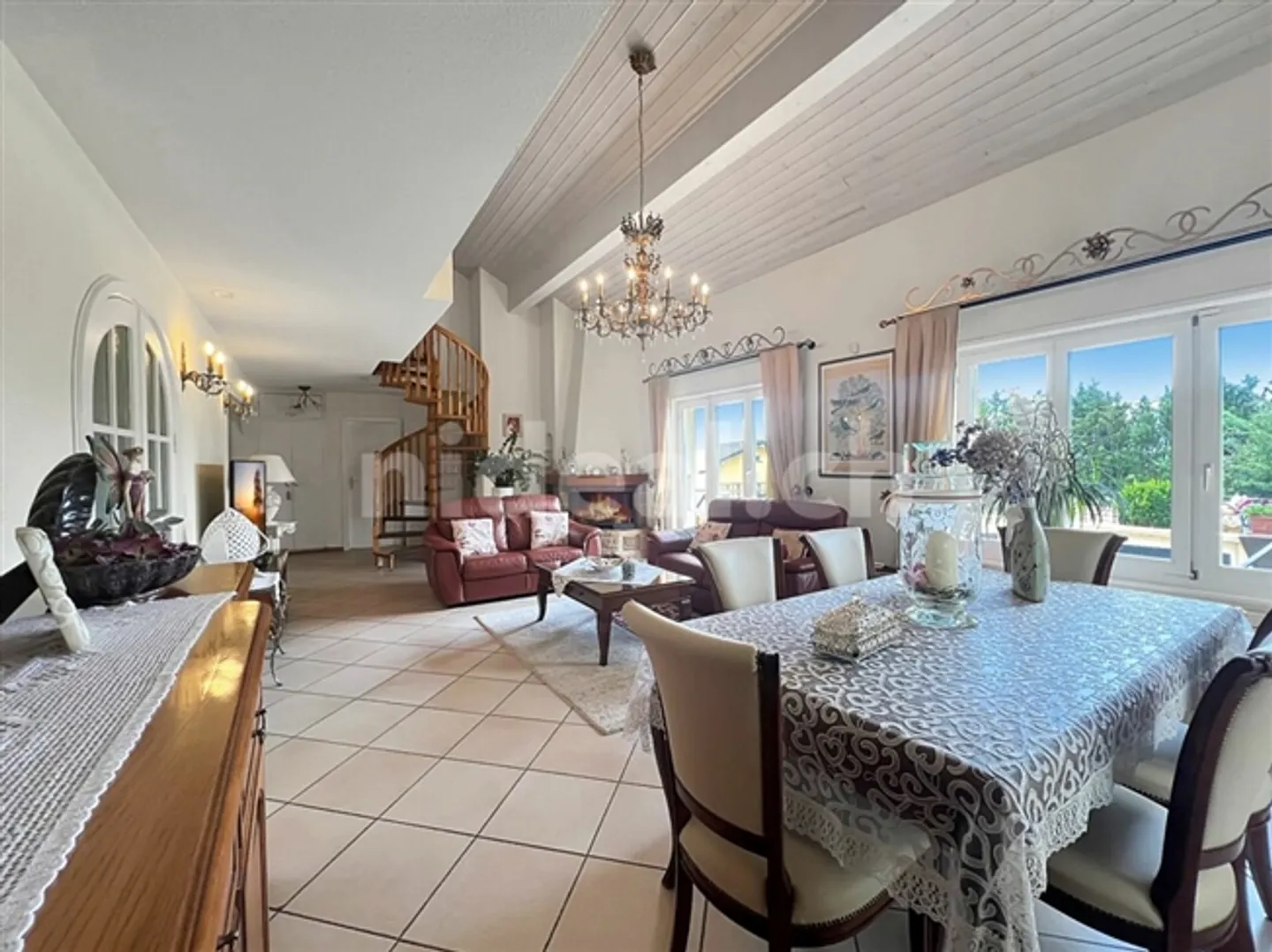 Charmante Duplex-Villa mit Pool - Foto 1 von 20