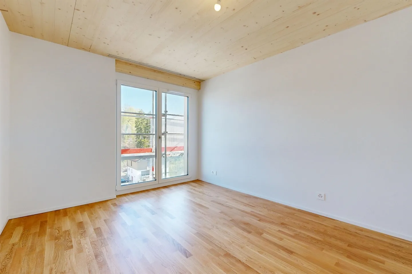 Geräumige Wohnung mit Balkon - Foto 7 von 10