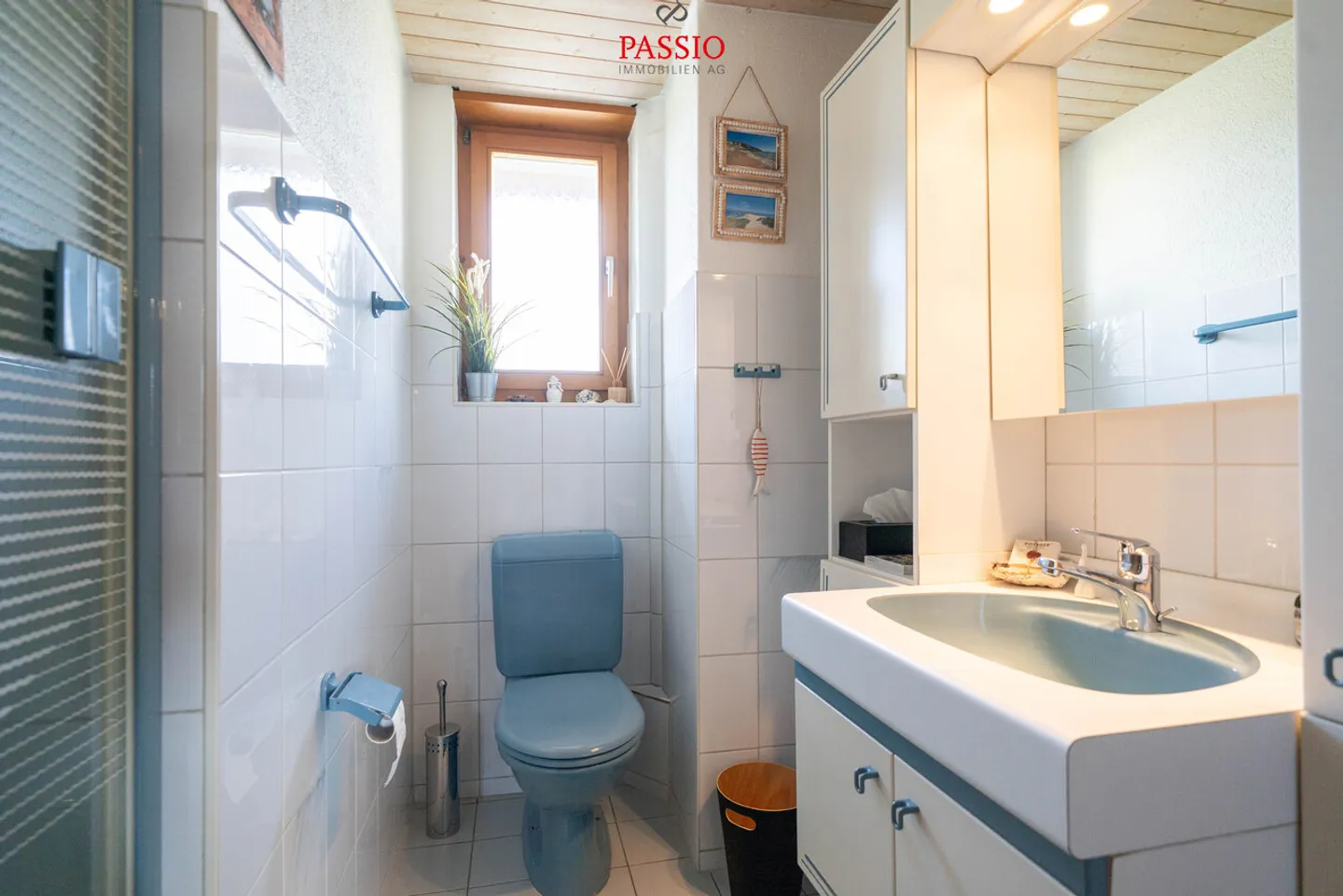 5.5-Zimmer-Doppelhaus mit 2-Zimmern-Studio, Garten &amp; 3 Parkplätzen - Foto 13 von 25