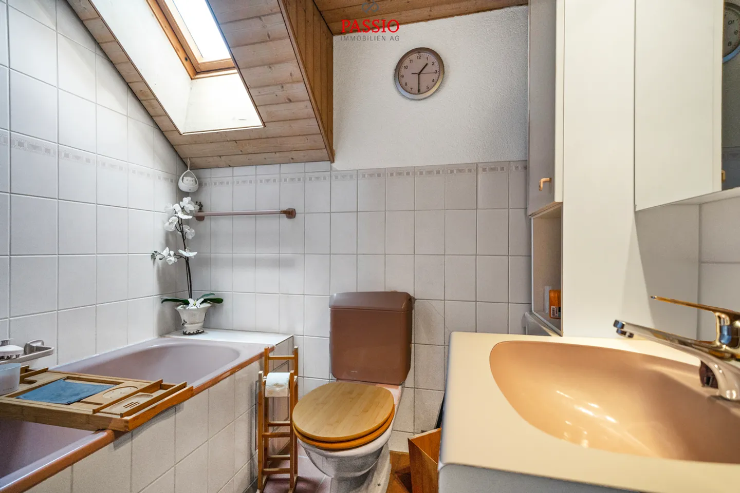 5.5-Zimmer-Doppelhaus mit 2-Zimmern-Studio, Garten &amp; 3 Parkplätzen - Foto 14 von 25