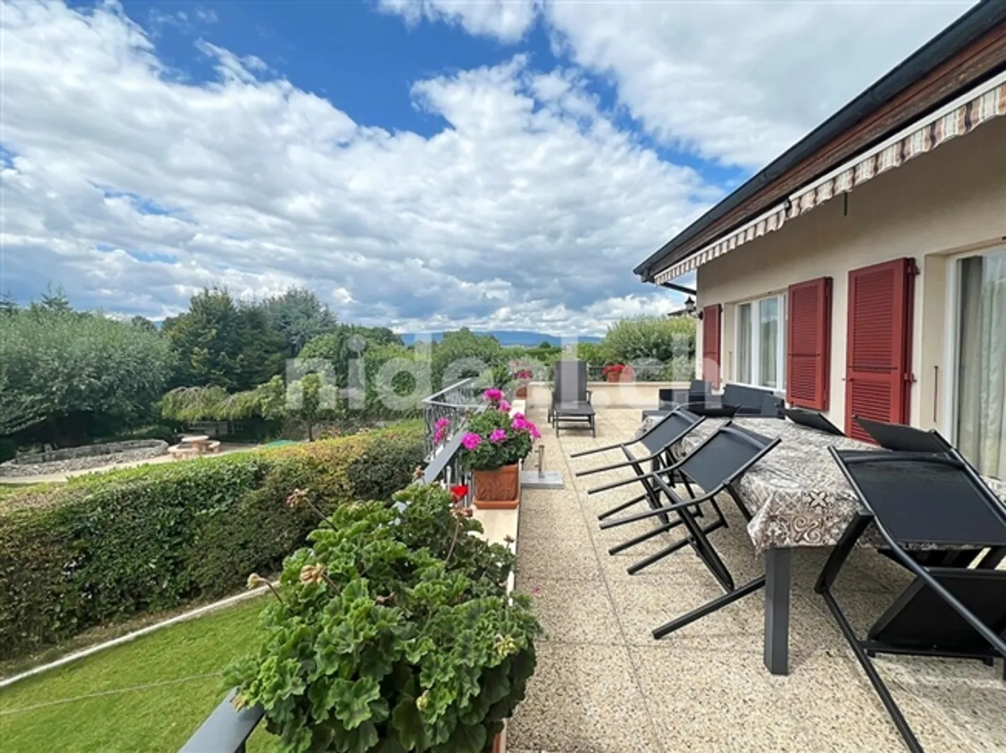 Charmante Duplex-Villa mit Pool - Foto 12 von 20