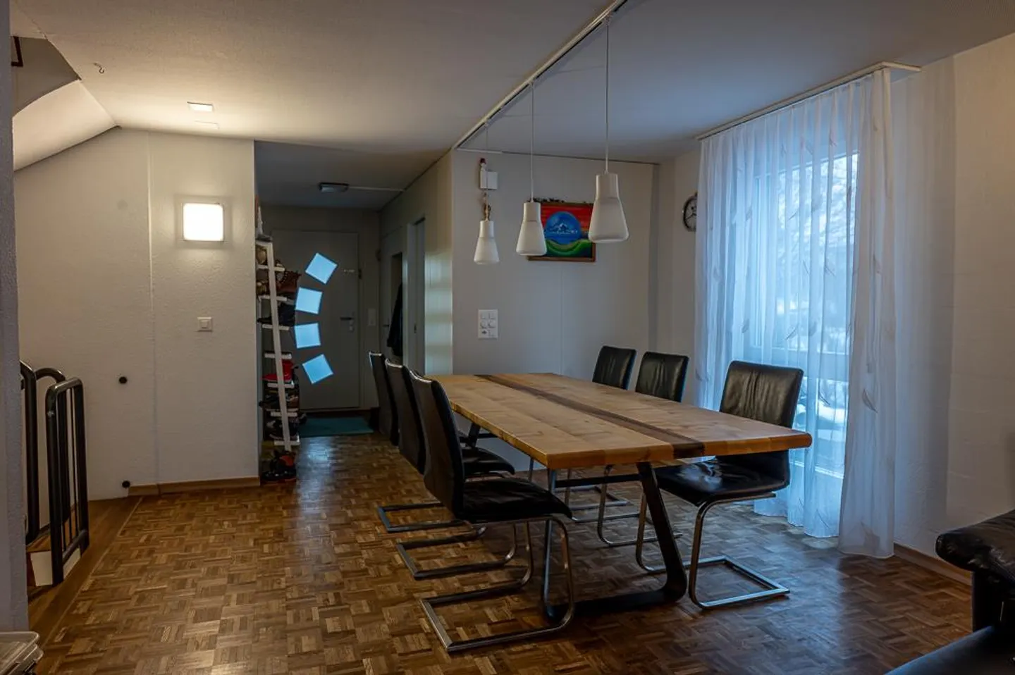 Gepflegte Zweifamilienhaushälfte: ruhig wohnen und gut angebunden sein - Foto 9 von 16