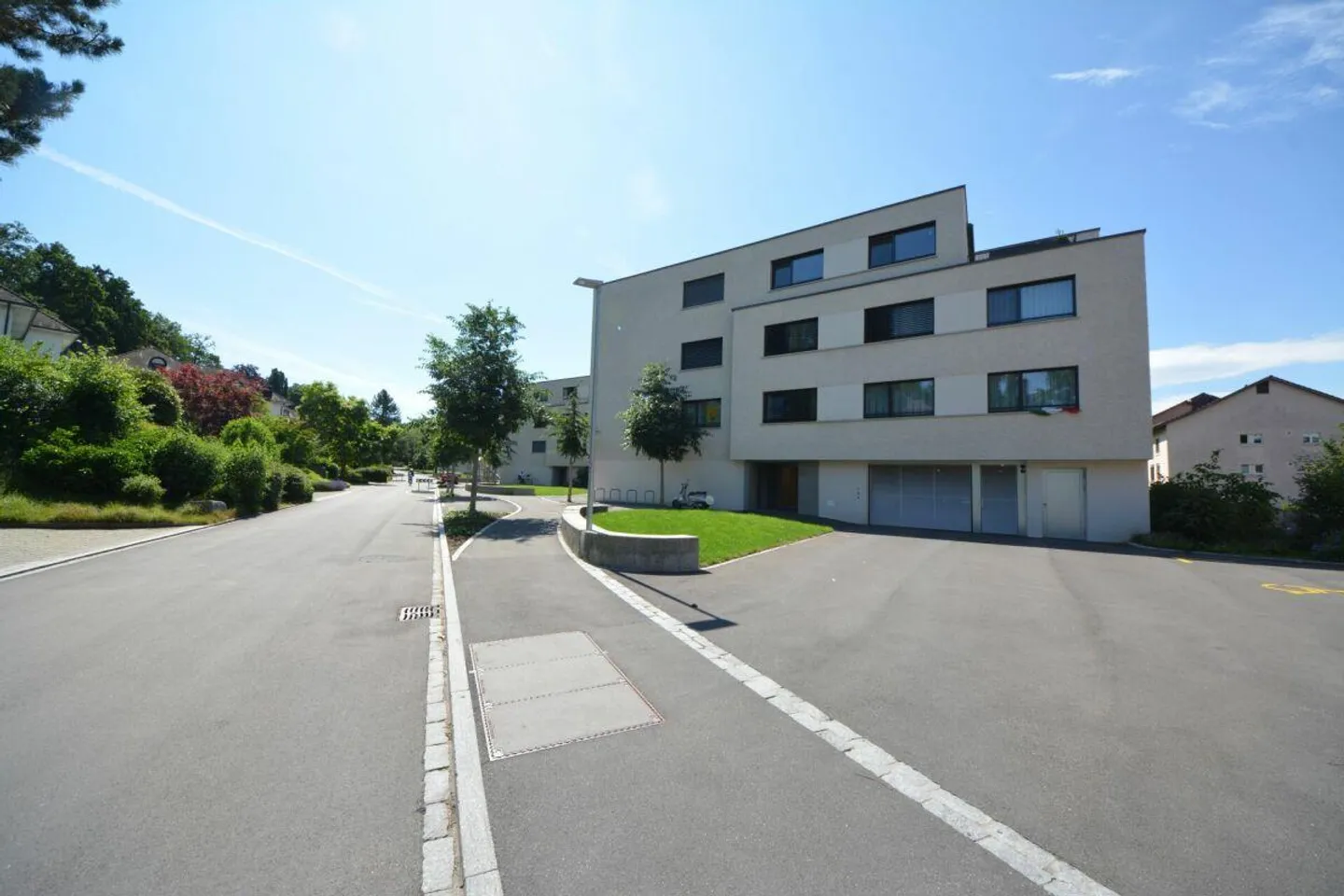 Modern 2.5-room apartment in a central residential area seeks new tenant - Photo 1 of 16